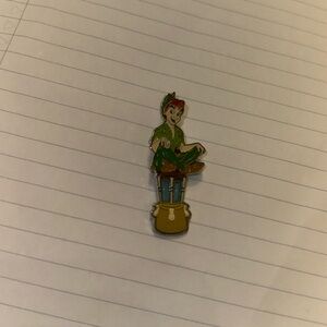 Peter Pan Floating Down Mainstreet Disney pin